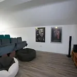 By Interhome بيت للعطل Hohen Wieschendorf