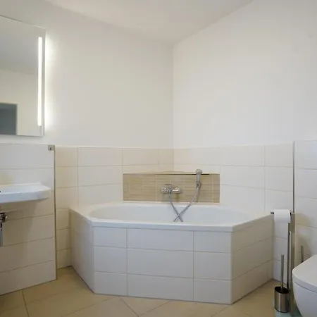 By Interhome Casa vacanze Hohen Wieschendorf